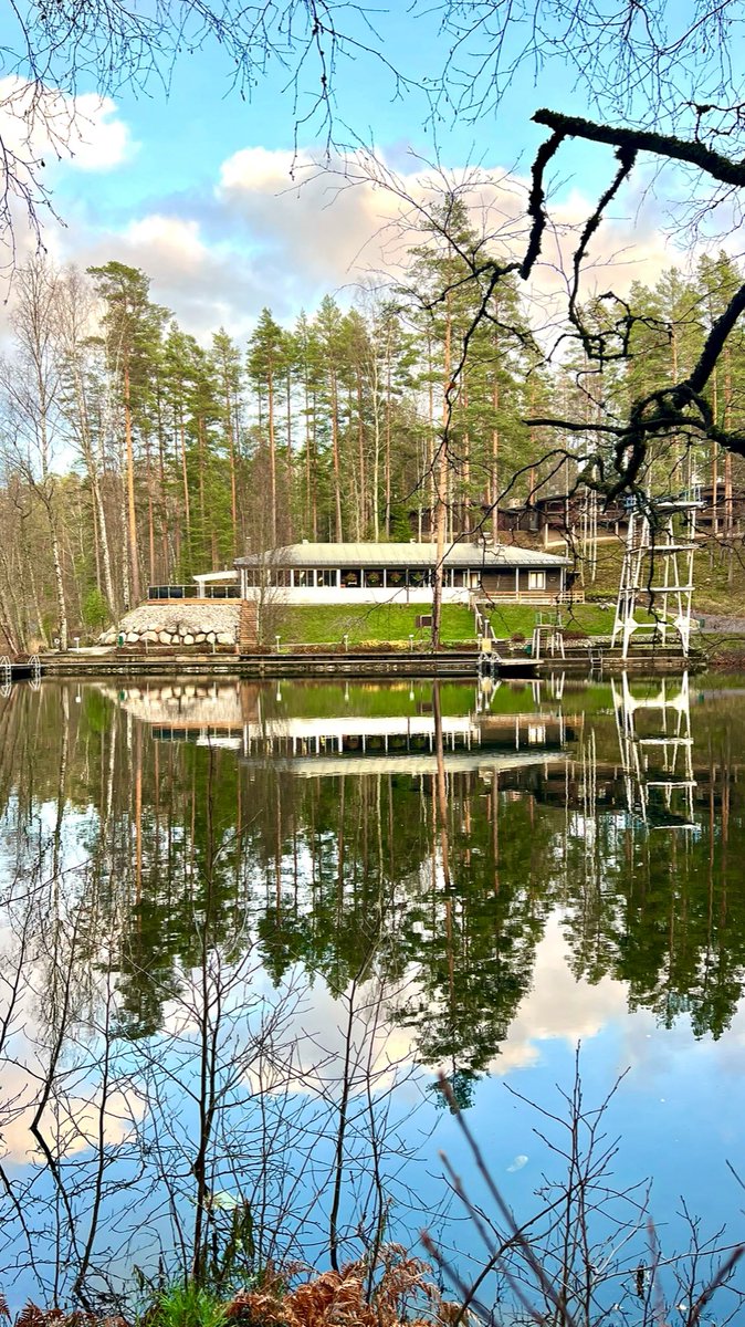 MaaritPaldan's tweet photo. Kiitos &amp; niiaus Vierumäki 🙏🏼😍

3 päivää aherrettu: katseet suunnattu tulevaisuuteen eli kokoustamassa ihan loistojengissä, yhdessä❤️

#mmaliitto #parhaatmukana #myynti #markkinointi https://t.co/m05Ty7CToK