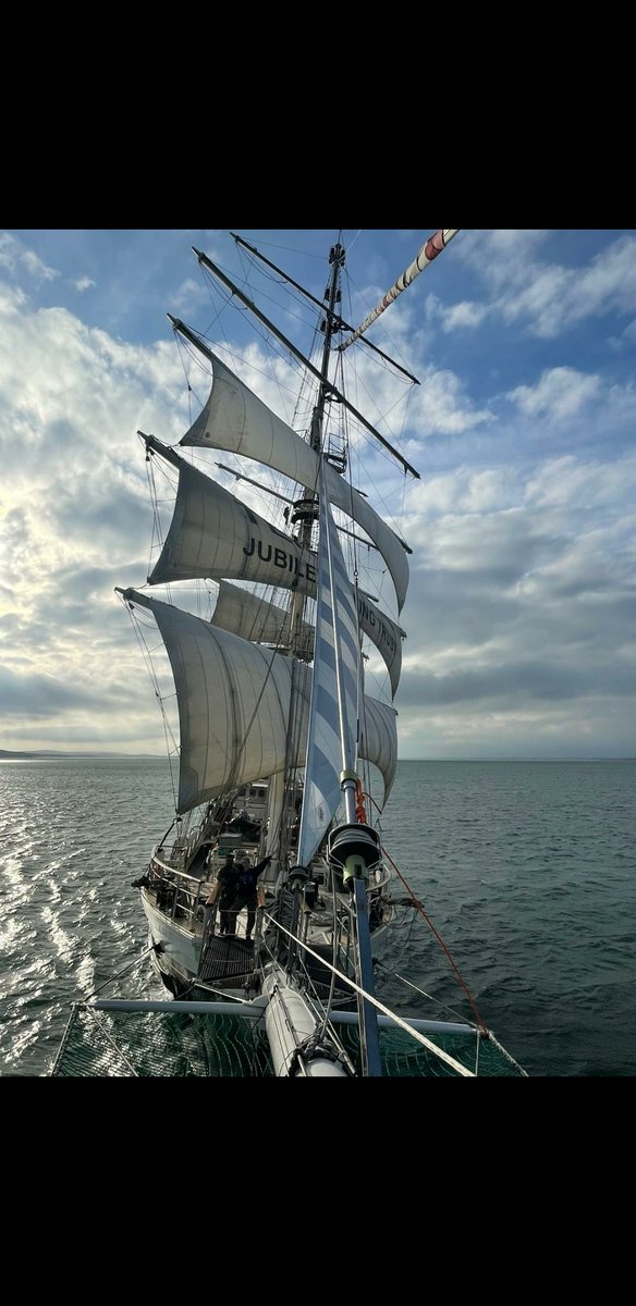 URNUBirmingham's tweet photo. Throughout the week, 2 of our OC's joined cadets from other URNUs as well as Cambridge UOTC on a voyage with the 'tall ship' SV Tenacious. This was a great opportunity for OCs to find their sea legs in a more challenging environment.
@JubileeSailing #URNU #SVTenacious https://t.co/ylAY8GO1Pf