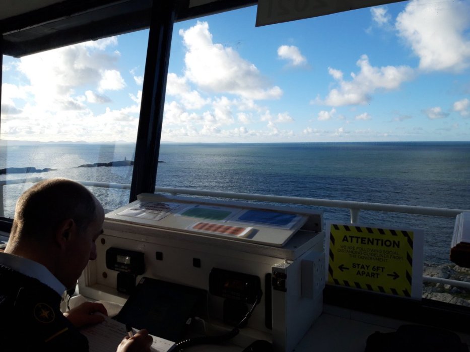 Nat_Coastwatch's tweet photo. With British Summer Time ending at 02:00, our stations are now operating on Winter Opening Hours.

Check the opening times at your local NCI station or have a look here: https://t.co/OMNvEEvVvS

📷 NCI Rhoscolyn

#ClocksGoneBack #EyesAlongTheCoast https://t.co/LNyoTs48eN