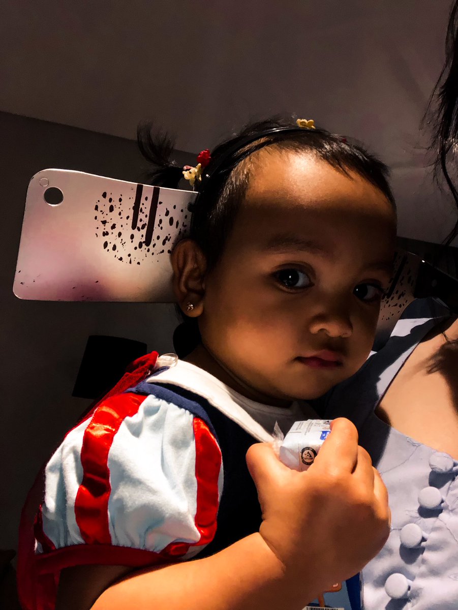 kalau film hantu bentuknya kaya gini dah digigit kali kegemesan wkwkwk