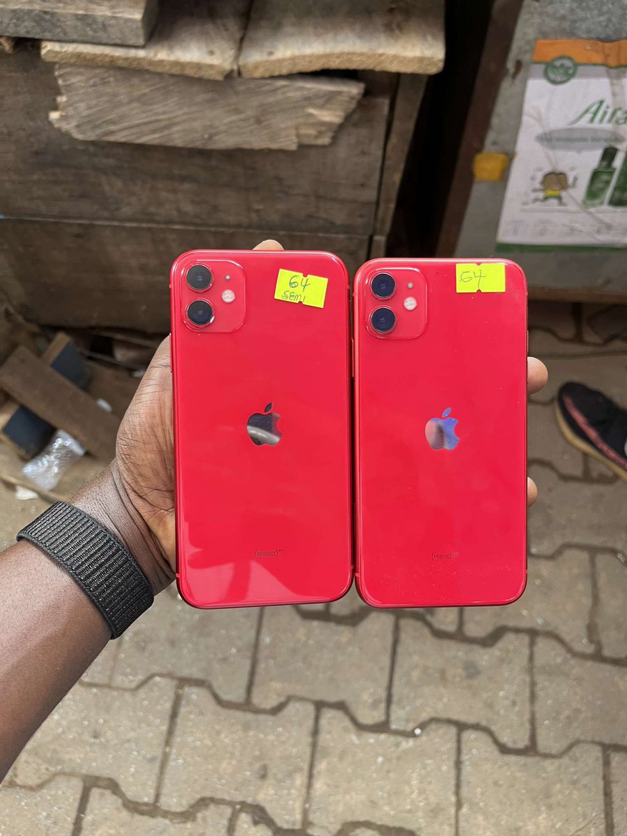 fly_applecare's tweet photo. iPhone 11 64 semi and unlocked  

Call/whatsapp:0507736975/0593916397 https://t.co/AMyWQu8bxW
