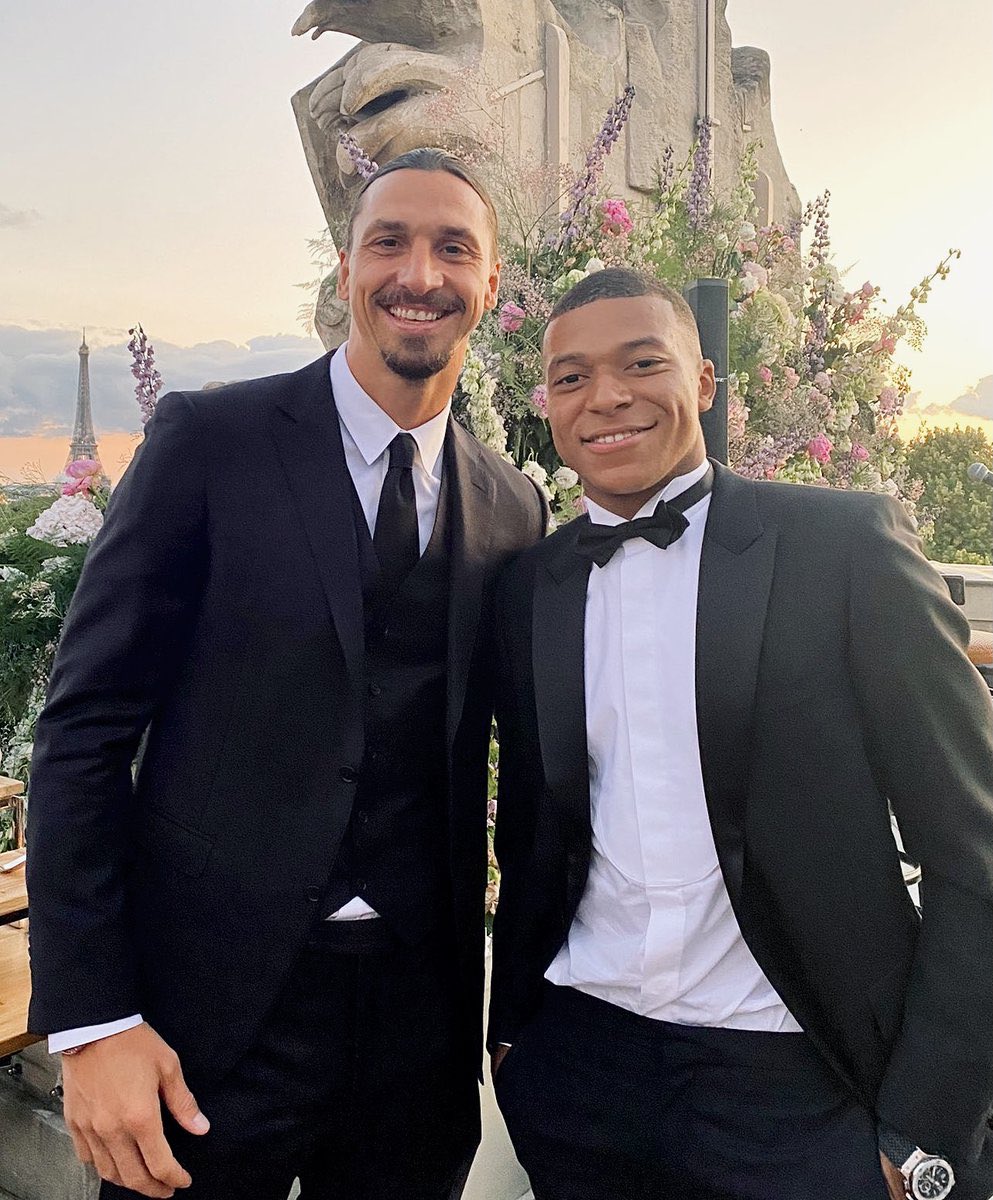 lnstantFoot's tweet photo. Zlatan Ibrahimovic : «  J’adore Mbappé, mais ce qu’il fait, c’est pas encore assez, il est trop dans un confort, trop dans sa zone, il faut qu’il se fasse mal, qu’il sente le goût du sang. Il faut s’entourer de ceux qui te disent de devenir meilleur. » 

🎙 Telefoot https://t.co/H4kfAcbaQy