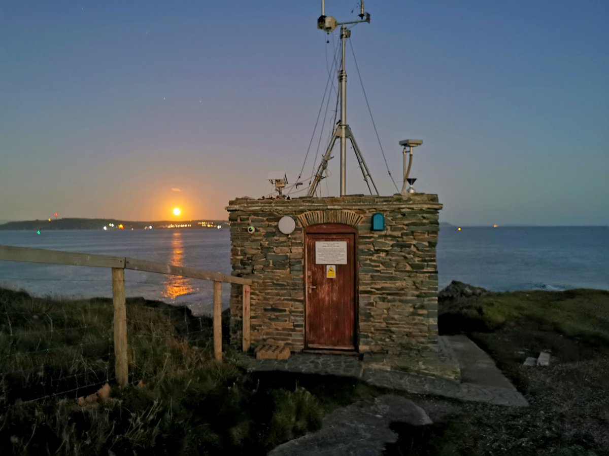 oban jones (@jonesoban) on Twitter photo A suitably spooky blood moon at the <a href="/PlymouthMarine/">Plymouth Marine Lab</a> Penlee point Atmospheric Observatory the other evening. Happy Halloween 🎃 A suitably spooky blood moon at the <a href="/PlymouthMarine/">Plymouth Marine Lab</a> Penlee point Atmospheric Observatory the other evening. Happy Halloween 🎃