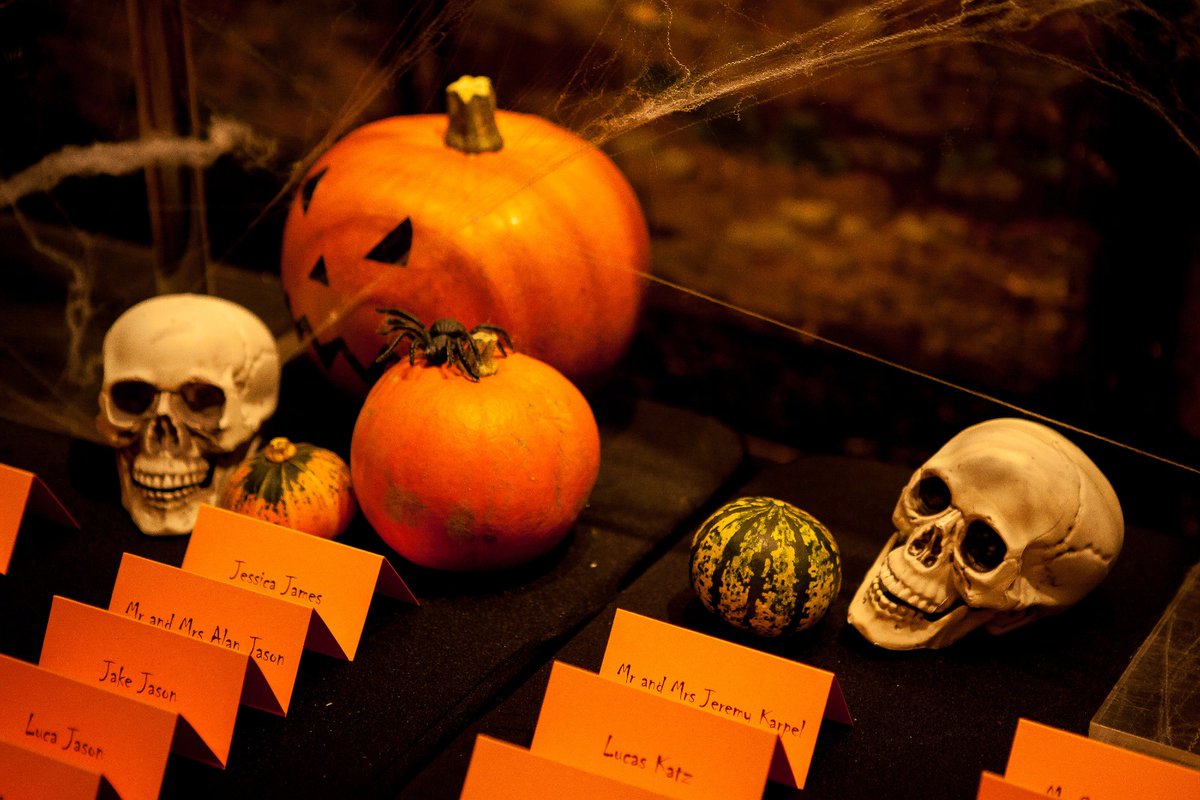 Till death do us part-y ☠️ Happy Halloween 🎃 

#HappyHalloween #Halloween #HalloweenTheme #ThemedEvents #ThemedParties