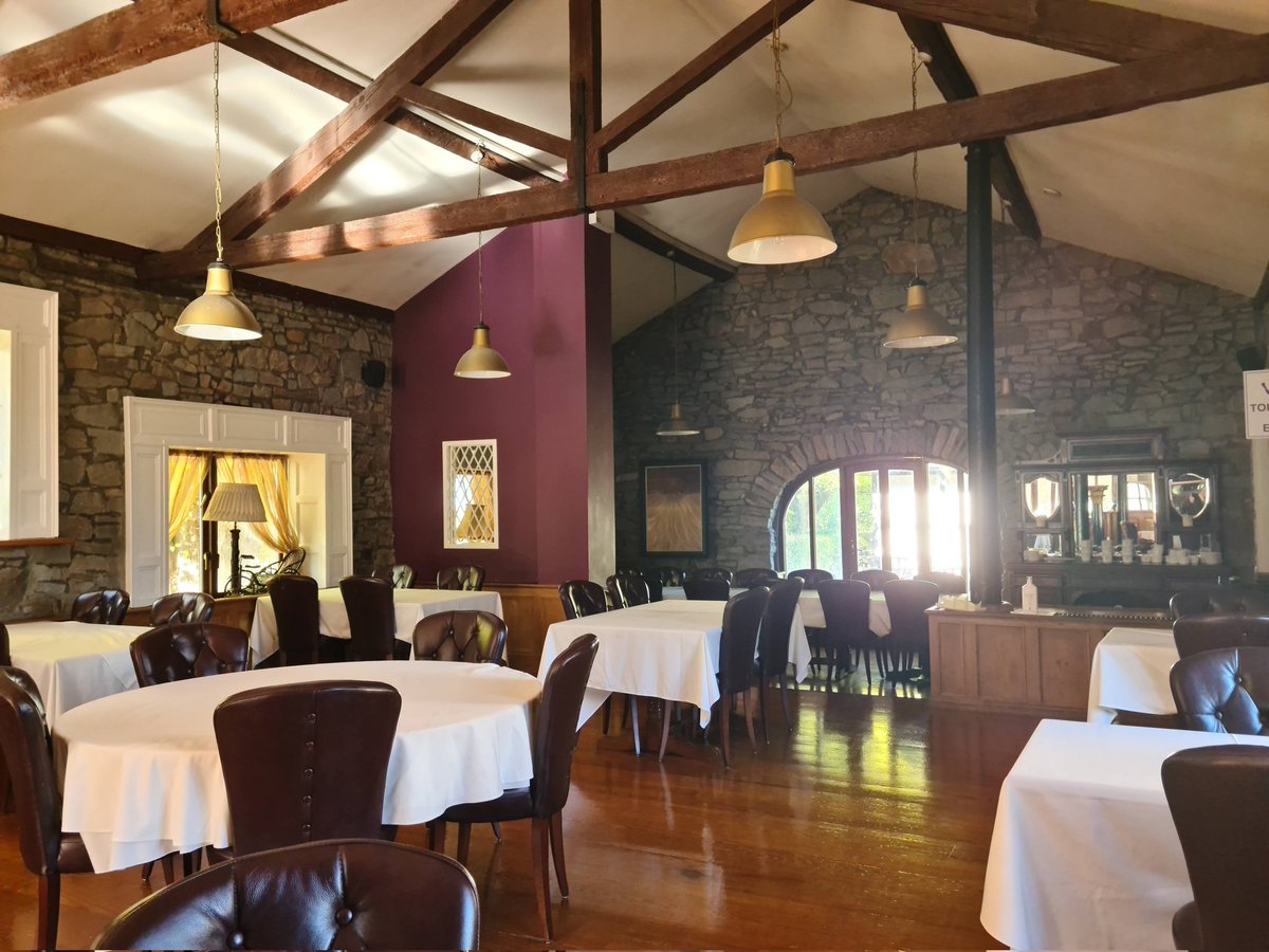 siobhanskitchen's tweet photo. Getting ready for a busy lunch service at #ViewmountHouse #Longford 😀

#siobhanskitchen 
#irishfood 
#IrishCountryHouse https://t.co/TtYoTuMgyQ