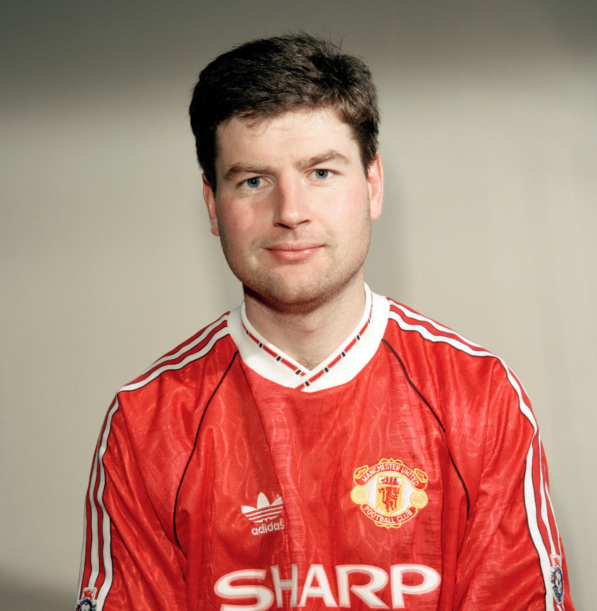  .
. happy birthday Denis Irwin 