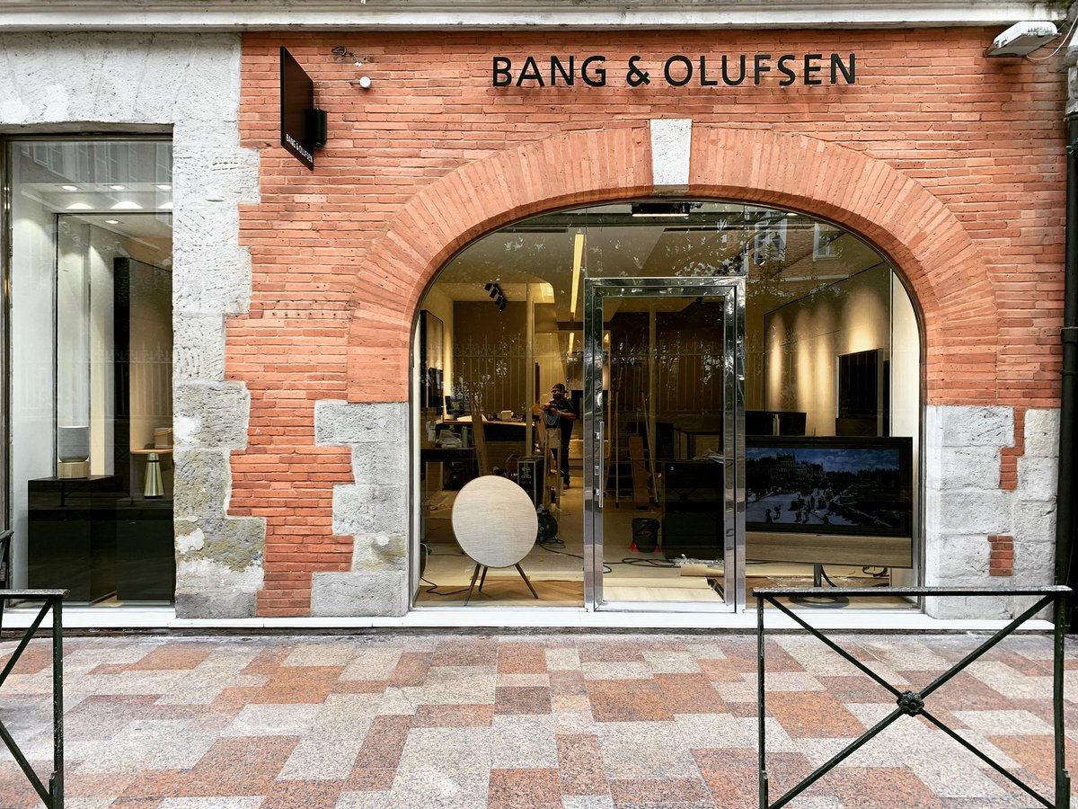 sonetimage's tweet photo. ouverture de votre nouvel espace Bang et Olufsen Toulouse. 9 rur croix Baragnon. https://t.co/scFUELjLuZ