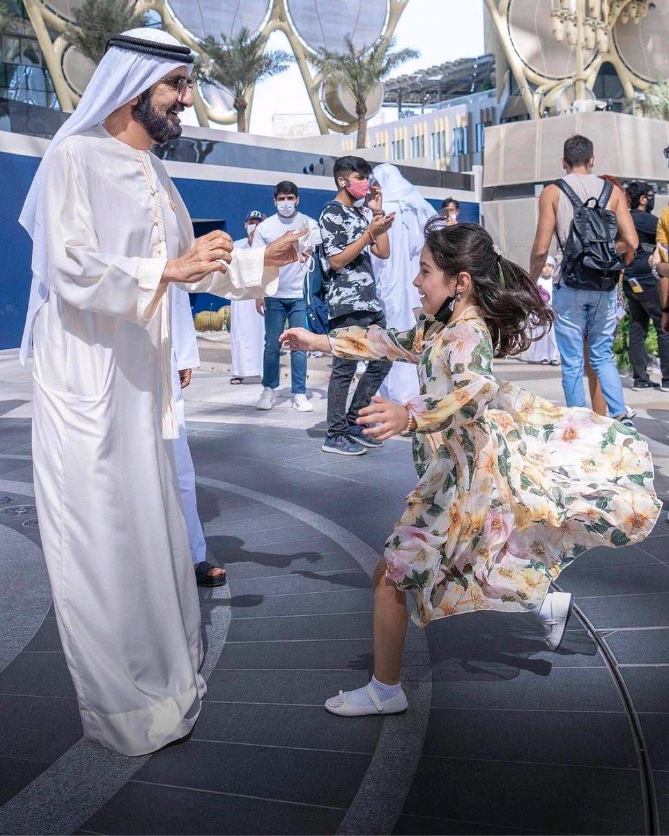 HanifaAzeem's tweet photo. @HHShkMohd Inspiring story, You are true leader. ♥️ https://t.co/kXX8WhWnbu