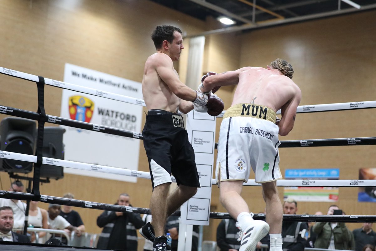 Dont_Pose's tweet photo. #TeamStorey Great fight last night 
more images to come 
@BoxingLuton 
@boxinsaveslives https://t.co/K3nyo5QyQS