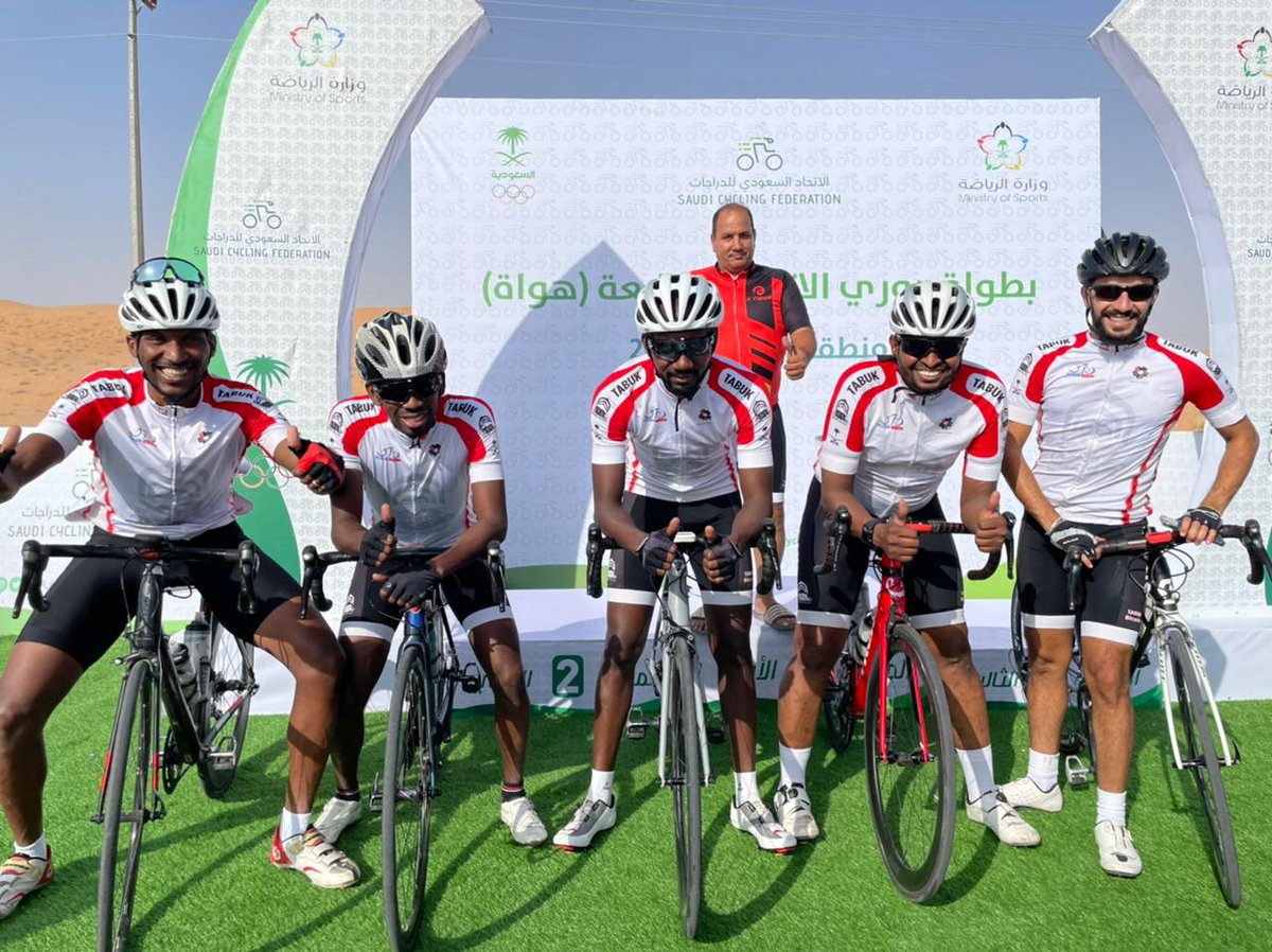 BicycleTabuk's tweet photo. شارك فريق دراجتي تبوك @BicycleTabuk
في سباق الاتحاد السعودي للدراجات للهواة في منطقة القصيم وقد ظهر الفريق بمستوى مشرف جدا في السباق والف مبروك للفائزين بالمراكز الثلاثة الأولى وبالتوفيق للبقية في سباقات اخرى ان شاء الله
@jouf_bicycle
@DARRAJATI
@DarrajatiRiyadh
@DARRAJATIQASSI https://t.co/4ByFKnVU0N