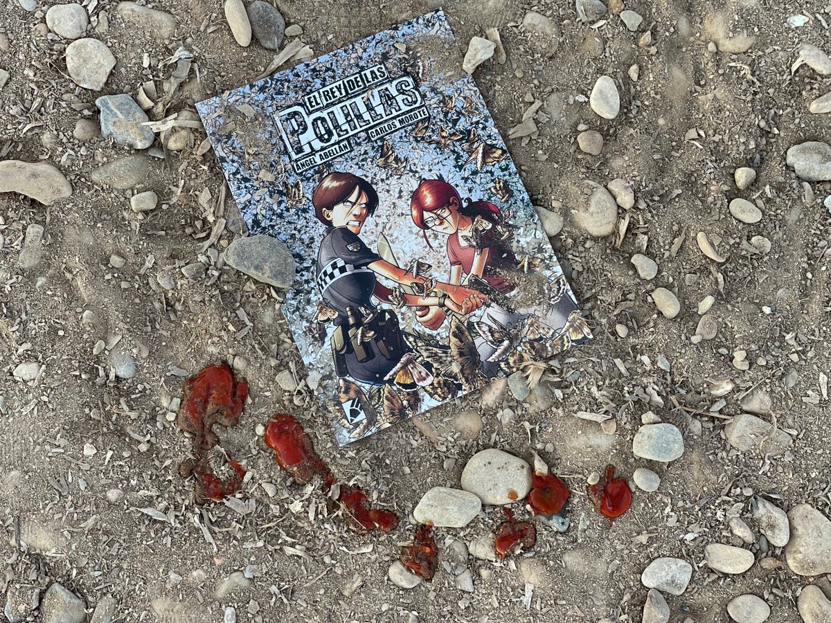 cmorotecomic's tweet photo. Nos encontramos en el último día de preventa de ”El rey de las polillas”, una novela gráfica en la que hemos derramado ketchup, sudor y lágr… perdón, sangre, sudor y lágrimas. 

https://t.co/ay1XRR9qCR https://t.co/jMd4a5AlVT