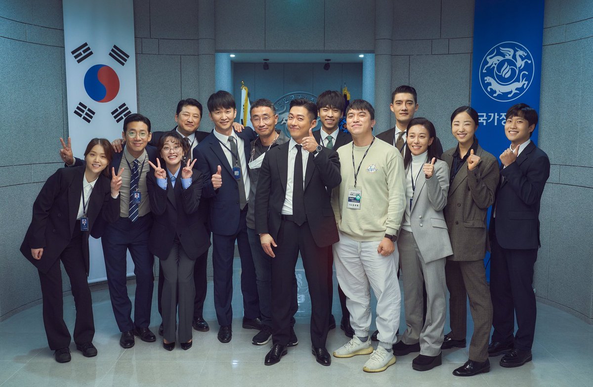 kdrama tweets tweet media