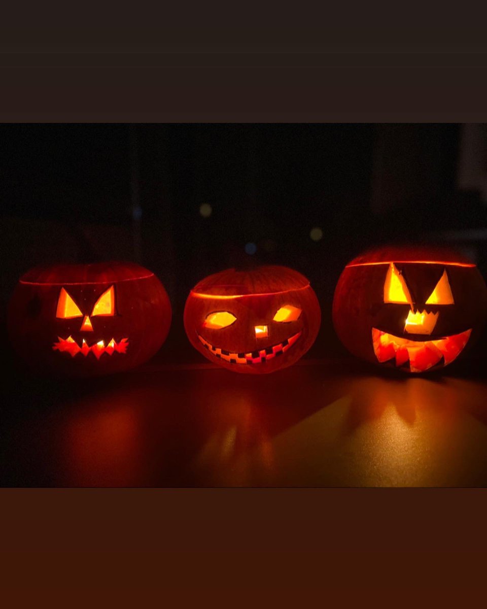 by_sasabo's tweet photo. Iβve seen enough horror movies to know that any weirdo wearing a mask is never friendly. π
.
.
.
.
.
.
.
.
.
#halloween #bysasabo #happyhalloween #halloweenspirit #photo #horror #trickortreat #scary #horror #spooky #bern #blood #creepy #halloween2021 #kΓΌrbis #fall #photography https://t.co/zl4IU8718G