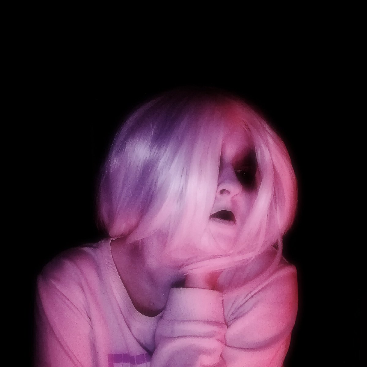 Бикарасик 🕊️❤️‍🩹 (@borowats) on Twitter photo 