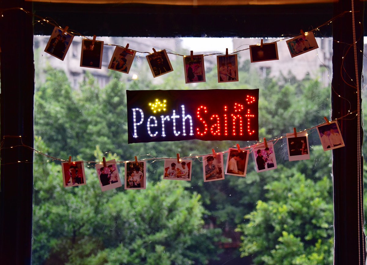 ynnzasss's tweet photo. This is PerthSaint’s support project in Chongqing,we get together with love them,and hope the tow boys will be happy forever,Chinese trigon will always support you🖤❤️
#PerthSaintSation
#TRIGON 
@Saint_sup 
@perthppe https://t.co/aSxtlSkrPK