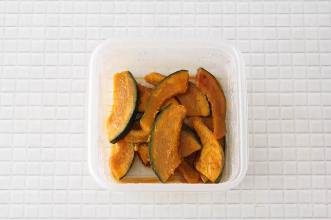 あともう一品足したいときにもぴったりそう！電子レンジで作れちゃう、お手軽「カボチャ」レシピ！