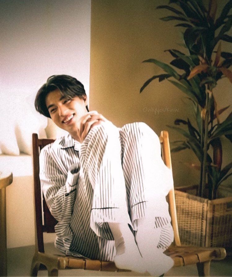 bel new au📌 tweet media