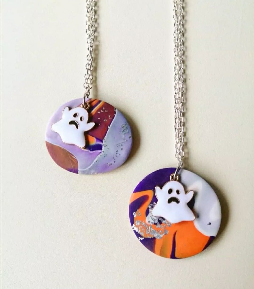 UmbrelaLeCheile's tweet photo. It's Halloween Market time! There's no better place to head than down to the Galway Rowing Club for great food, artisan products and spooky vibes! Have a nice coffee on the river Corrib and relax! 🎃👻🎃👻🎃👻🎃 We are here until 5pm! #halloweenfun #whatsongalway #galway https://t.co/D8F08XGfsI