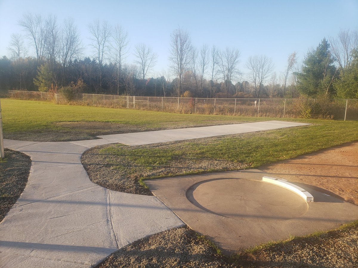 FBCoachMarsh's tweet photo. Big time upgrade to the throws area. Huge shout out to Mr. Gruentzel and his Tech Ed classes for doing the project. We have room for DRILLS (and our feet will stay dry)

@NLTrackandField https://t.co/kxPod97Cxa