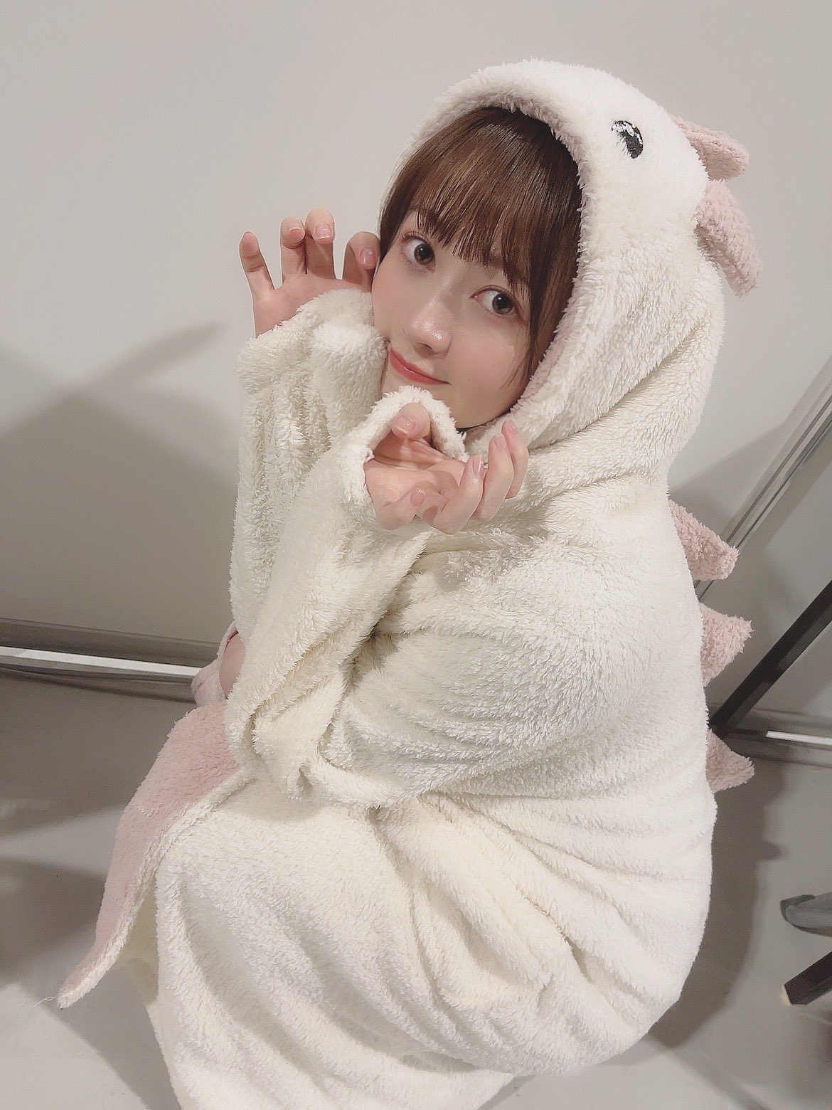 FDBowKWaIAAfLPj?format=jpg&name=large