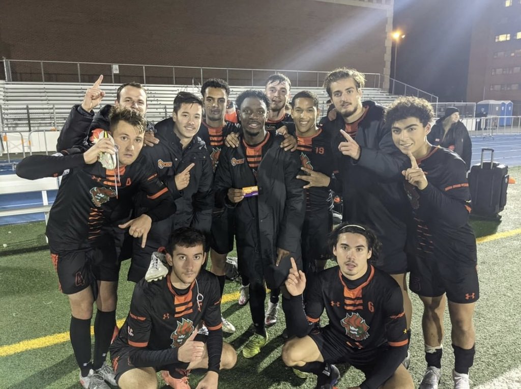 Sporting Futures ๐บ๐ธ๐จ๐ฆ๐ช๐บ (@sportingfutures) on Twitter photo A big congratulations to our 2 lads Euan Bauld & Jamie Watson & theyโre  <a href="/CbuMensSoccer/">CBU Mens Soccer</a> teammates on securing their automatic bid to the <a href="/AUS_SUA/">Atlantic University Sport</a> (Atlantic University Sport) Championship Tournament Finals after a resounding 3-1 victory over rivals <a href="/SMUSaints/">Saint Martin's Saints</a> . ๐ด๓ ง๓ ข๓ ณ๓ ฃ๓ ด๓ ฟโฝ๏ธ๐จ๐ฆ A big congratulations to our 2 lads Euan Bauld & Jamie Watson & theyโre  <a href="/CbuMensSoccer/">CBU Mens Soccer</a> teammates on securing their automatic bid to the <a href="/AUS_SUA/">Atlantic University Sport</a> (Atlantic University Sport) Championship Tournament Finals after a resounding 3-1 victory over rivals <a href="/SMUSaints/">Saint Martin's Saints</a> . ๐ด๓ ง๓ ข๓ ณ๓ ฃ๓ ด๓ ฟโฝ๏ธ๐จ๐ฆ