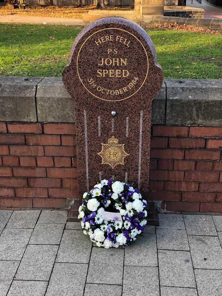 Rothwelian's tweet photo. #JohnSpeed 37 years ago today, John Speed was murdered whilst on duty in Leeds. #Police #ThinBlueLine https://t.co/Ah6u458kUP