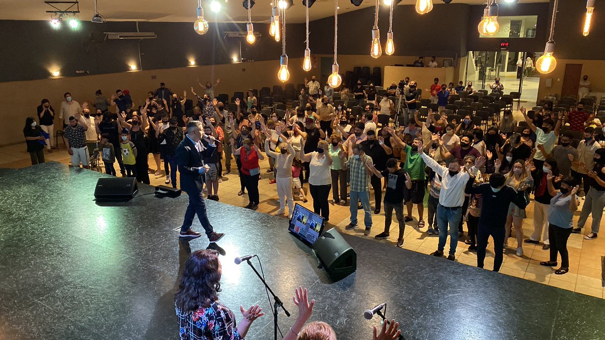 EvGustavoC's tweet photo. 🟠 Maravillosos testimonios escuchamos que Jesús hizo en la 1er. reunión de campaña en San Telmo!!!
🔥#ElPoderDeDios en @CCPPArg de Pra. @Paula_Morana !
✅Hoy 2da. reunión 10hs, Te esperamos!
Bolívar 675, San Telmo
Jesús estará ahí!👉✝️🔥
#ElPoderDeDiosEnAcción https://t.co/3z0zldDf9s