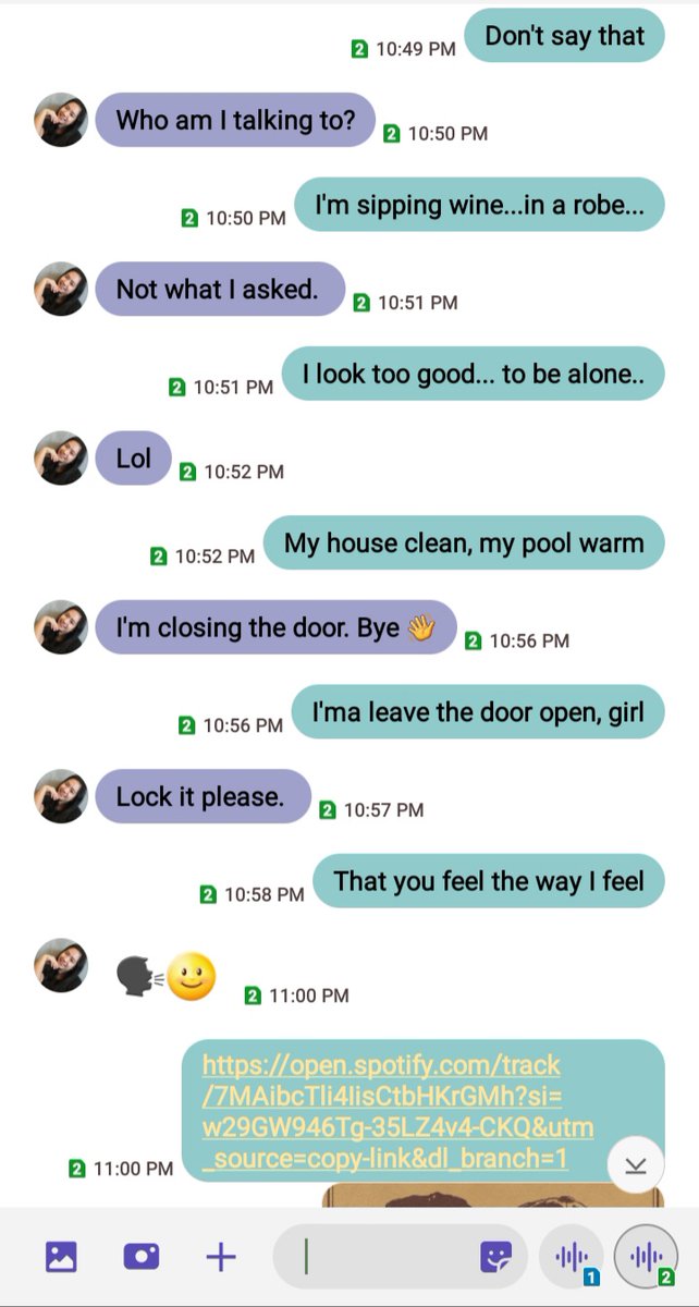 captdorkybadass's tweet photo. Way too funny not to share 🤣 #pranktext my bestfriend using the song  Leave the door open by Bruno Mars and Loverboy by A-wall for intro 🤣🤣🤣 her replies is 🔥 https://t.co/yEO2jQUB47