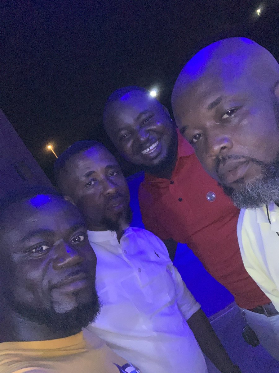 GeorgeNelsonGy1's tweet photo. Men ✊ https://t.co/FGwA3csMhL