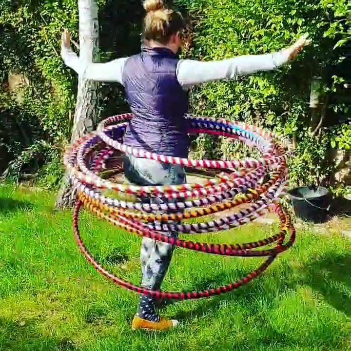 AnnabelTweets's tweet photo. Happy Halloween! Adult hula hooping happening in Bury Knowle Park today from 2pm, come and give it a whirl 😁 @HeadingtonNews @HeadingtonA @whatsonoxford https://t.co/6sJosUJxxX