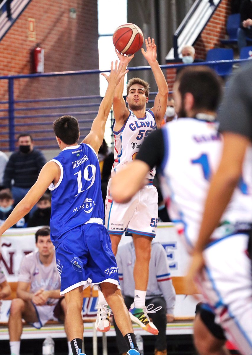 CBCLAVIJO's tweet photo. Partido igualado al descanso entre el @CBCLAVIJO 38 - 39 @CBMarbella1
Os dejamos algunas de las fotos de esta primera parte. 
#GoClavijo 

📸 @ttcreativos https://t.co/ilkVYBNGNY