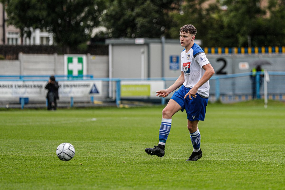 GuiseleyAFC's tweet image. 👏 | Congratulations to @DeclanLambton, @Olliebrown0206, @ellisfarrar9 and Josh Stones on making their full senior debuts yesterday.

Four more @GuiseleyAcademy graduates. 

#GAFC #GuiseleyTogether