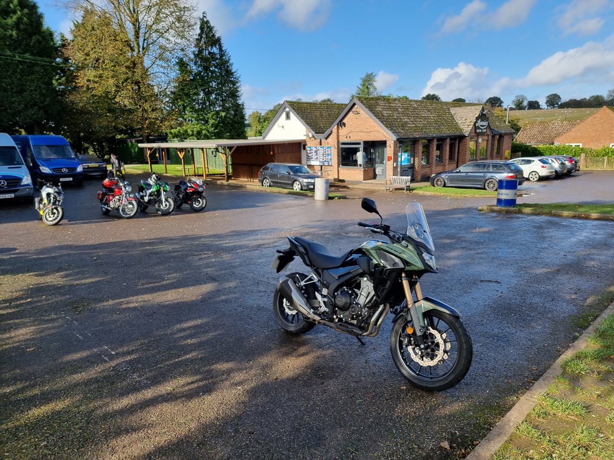 Where was everyone today? Loomies was desolate!