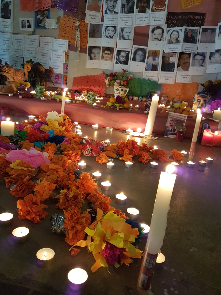TobiasMueller_'s tweet photo. Celebrando el dia de los muertos con nuestroas companeroas zapatistas, compartiendo experiencias de su lucha por la vida en su gira de europa. #EmergenciaClimática  #COP26 @GiraHolanda https://t.co/WusKKXbKNi
