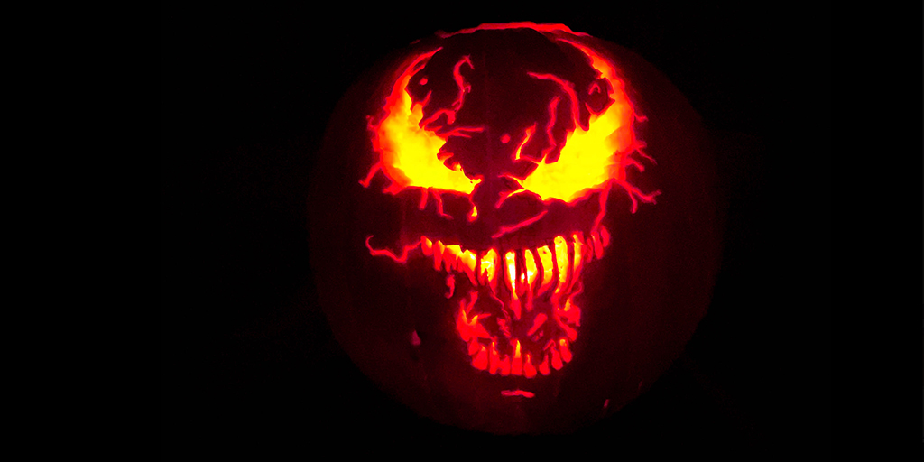 Nature_Fresh's tweet photo. We hope you & your loved ones have a safe & enjoyable #Halloween! To get in the #SpookySpirit, check out some of our team's #PumpkinContest entries.๐ Let us know which pumpkin is your favorite! https://t.co/vriEqRT1Th