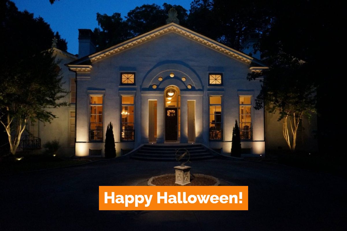 SouthernLLS's tweet photo. No tricks here -- just the treat of an amazing yard! #SouthernLandscapeLightingSystems #LandscapeLightingSystems #LandscapeLighting #OutdoorLighting #CustomLighting #led #AccentLighting #ArchitecturalLighting https://t.co/CvwoUbpmua