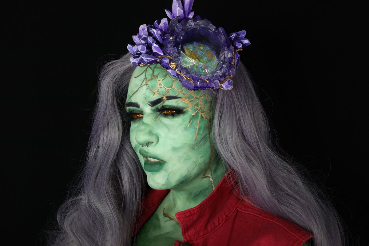 florarune_'s tweet image. “Hell for some, heaven for others.”
Inspired by Ashton ( @executivegoth ) from #CriticalRole