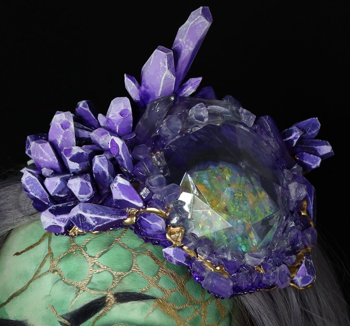 florarune_'s tweet image. “Hell for some, heaven for others.”
Inspired by Ashton ( @executivegoth ) from #CriticalRole