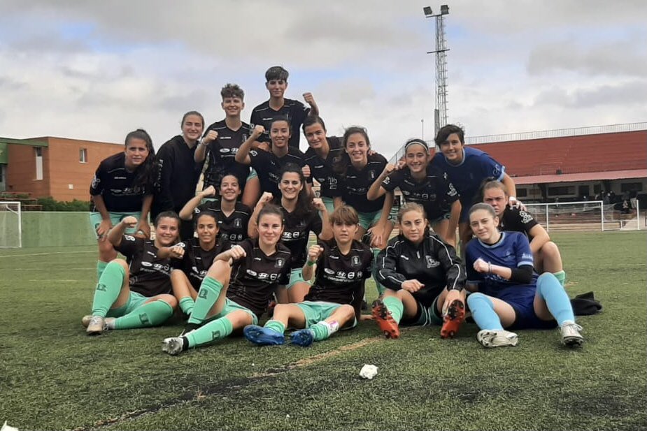 FeminasDBFC's tweet photo. Nueva victoria fuera de casa!!! A seguir así equipo!!!
Extremadura/FeminasDBFc https://t.co/0WU9A79SRN
