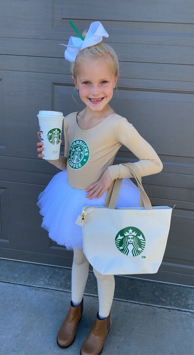 MarchelleMarie's tweet photo. @Starbucks Happy Halloween from this little Starbucks lover! https://t.co/kshFtHeUEt