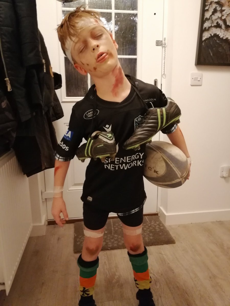 allybecket's tweet photo. @GlasgowWarriors a zombie warriors player is on the loose tonight! https://t.co/SPfg2YvyIh