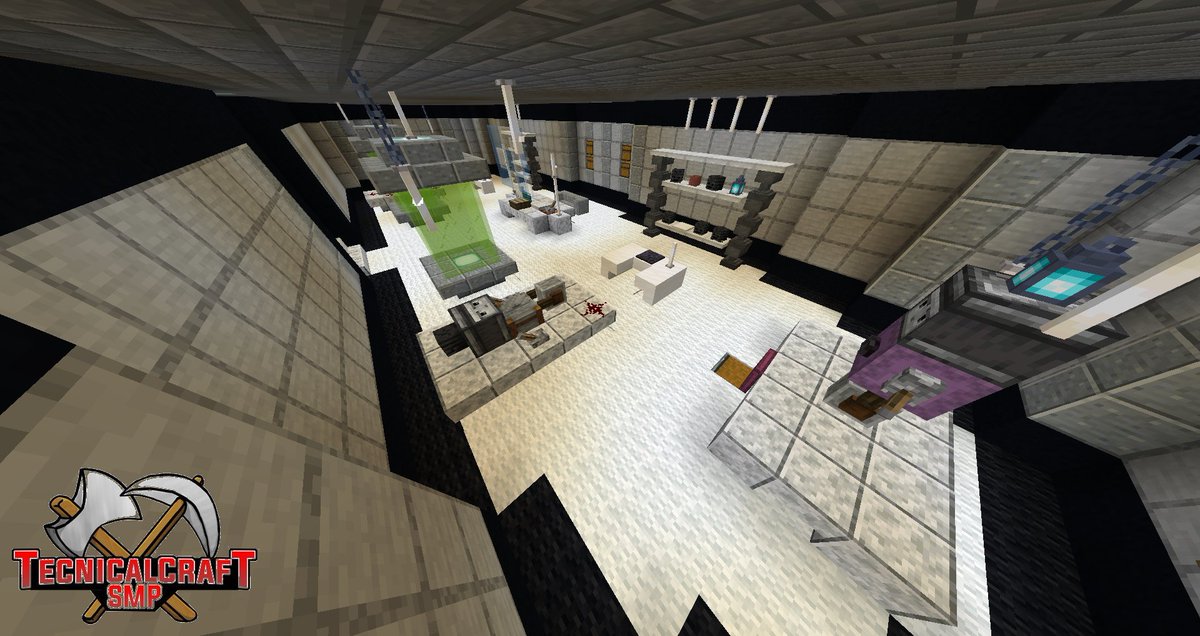 TecnicalCraft's tweet photo. Tenemos terminado el perímetro de mobs, ya lo habíais visto, pero ya es funcional y nos alegra comunicároslo. #Minecraft #SMP 

Aunque como todos sabemos, hoy toca salir a cazar #Halloween https://t.co/pxTlAtxEMW