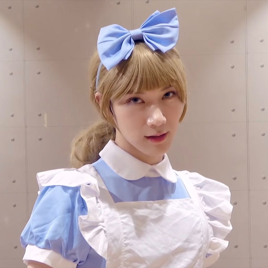 xiaojunvoir's tweet photo. tenalice                  ten phantomhive https://t.co/Luwr7FgMIp