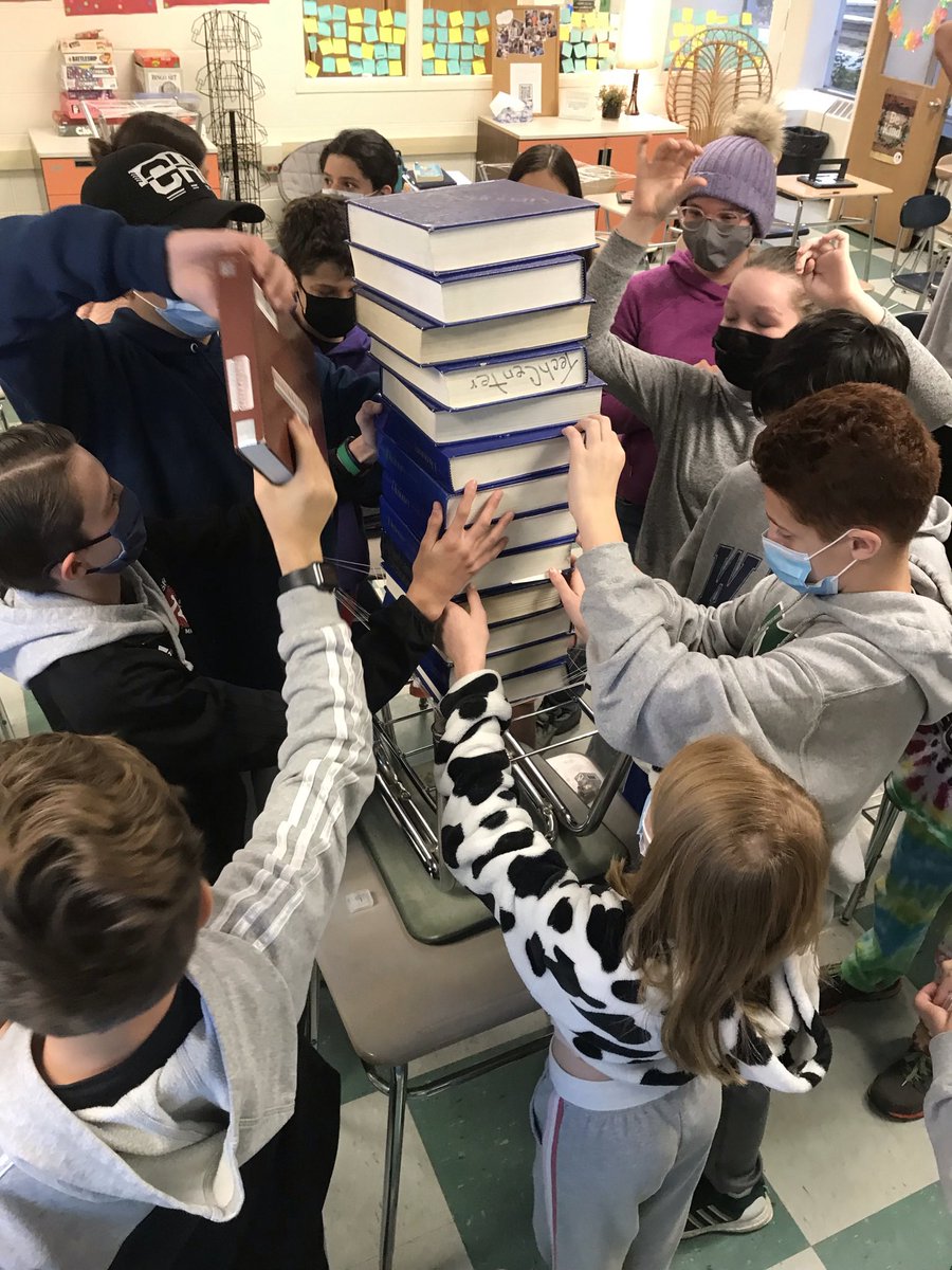 Homeroom STEM challenge from <a href="/jaforti40/">Jill Forti</a> and <a href="/cbridge384/">Dr. Cheri Bridge</a> provided students with the opportunity to design and test the strength of spider webs… with dental floss! 🕷<a href="/NBPTS/">National Board</a> <a href="/edutopia/">edutopia</a> <a href="/HawkWolf39/">Highcrest/WJHS</a> <a href="/cultofpedagogy/">Cult of Pedagogy</a> <a href="/teacher2teacher/">Teacher2Teacher</a>