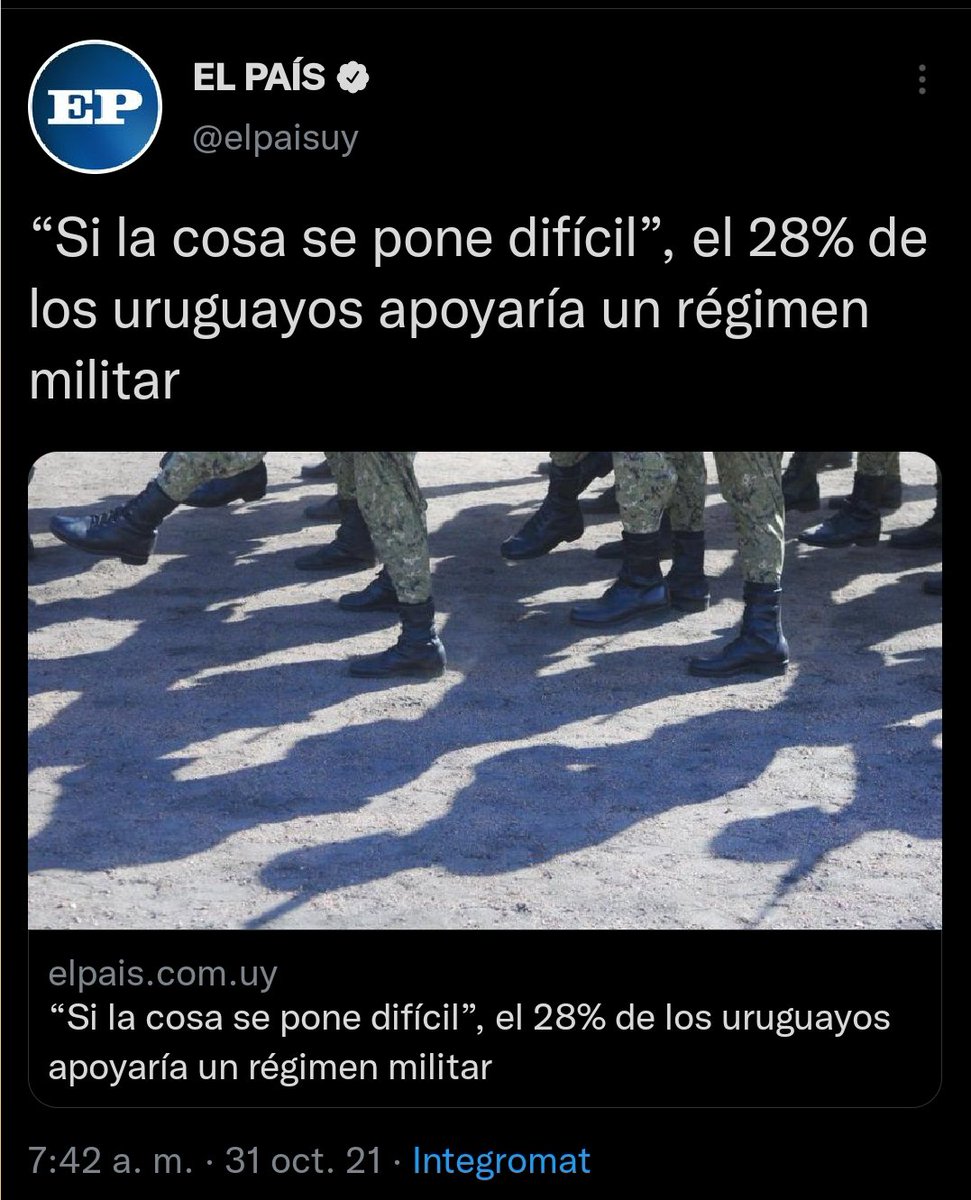 zurdodesuarez's tweet photo. Locos por vender un diario los fachos estos , #fundidos https://t.co/HXD8PIFDkH