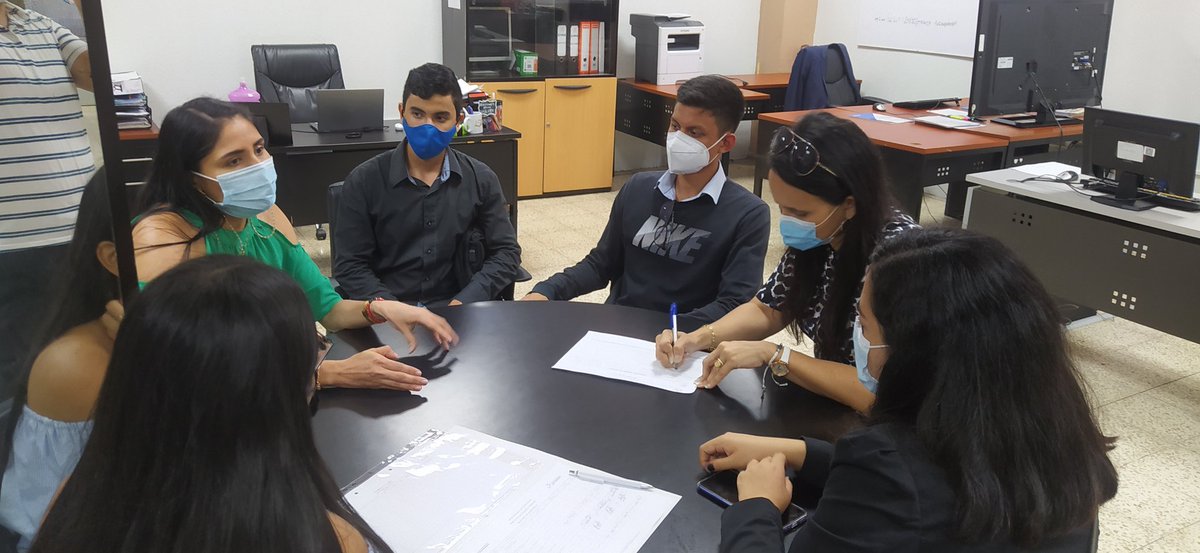 CIMA_ugfca's tweet photo. #MovilidadAcademica
@fcaugedu @UdeGuayaquil
Socialización de los programas de movilidad académica de los estudiantes de comercio exterior:
📌Emanuel Quimi
📌Josué Gordillo
📌Steffani Marín
📌Laura Manrique
📌Guisella Majojo
📌Nayeli Chimbo https://t.co/7FBzXtIil7