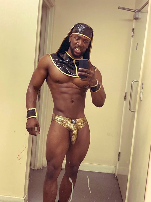 2 pic. https://t.co/zuvvZdt8aF
??
@AssKnockOut @videoboyblog @WomensEyeCandy1 @thexxlmen @MenofColorbooks