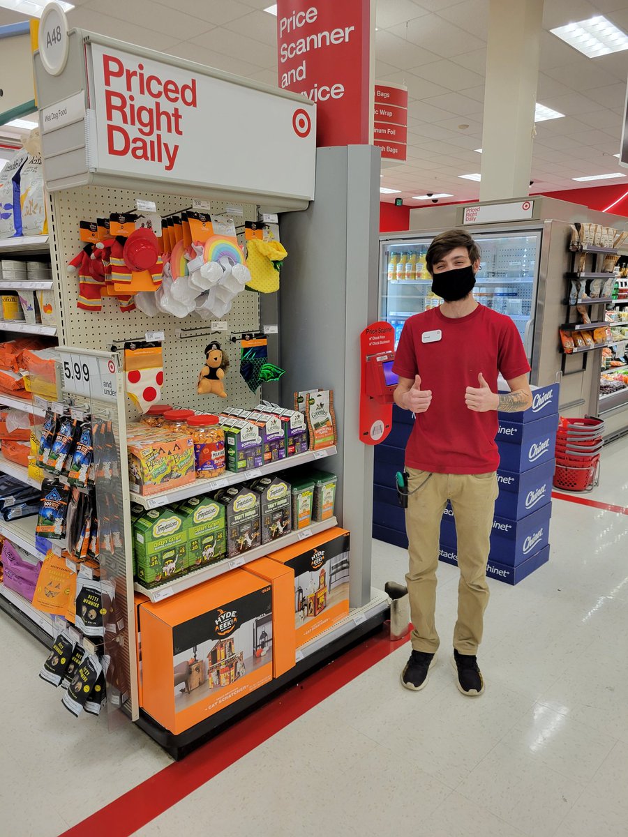 Craig A Millhouse (@craigmillhouse) on Twitter photo DBO Daniel making smart merchandising decisions for guests to buy that last minute Halloween pet item! @Pepper7211 <a href="/garmtgt/">George Armstrong</a> <a href="/veramay11/">April Bengert</a> #2440rocks #target #workwhereyoulove DBO Daniel making smart merchandising decisions for guests to buy that last minute Halloween pet item! @Pepper7211 <a href="/garmtgt/">George Armstrong</a> <a href="/veramay11/">April Bengert</a> #2440rocks #target #workwhereyoulove