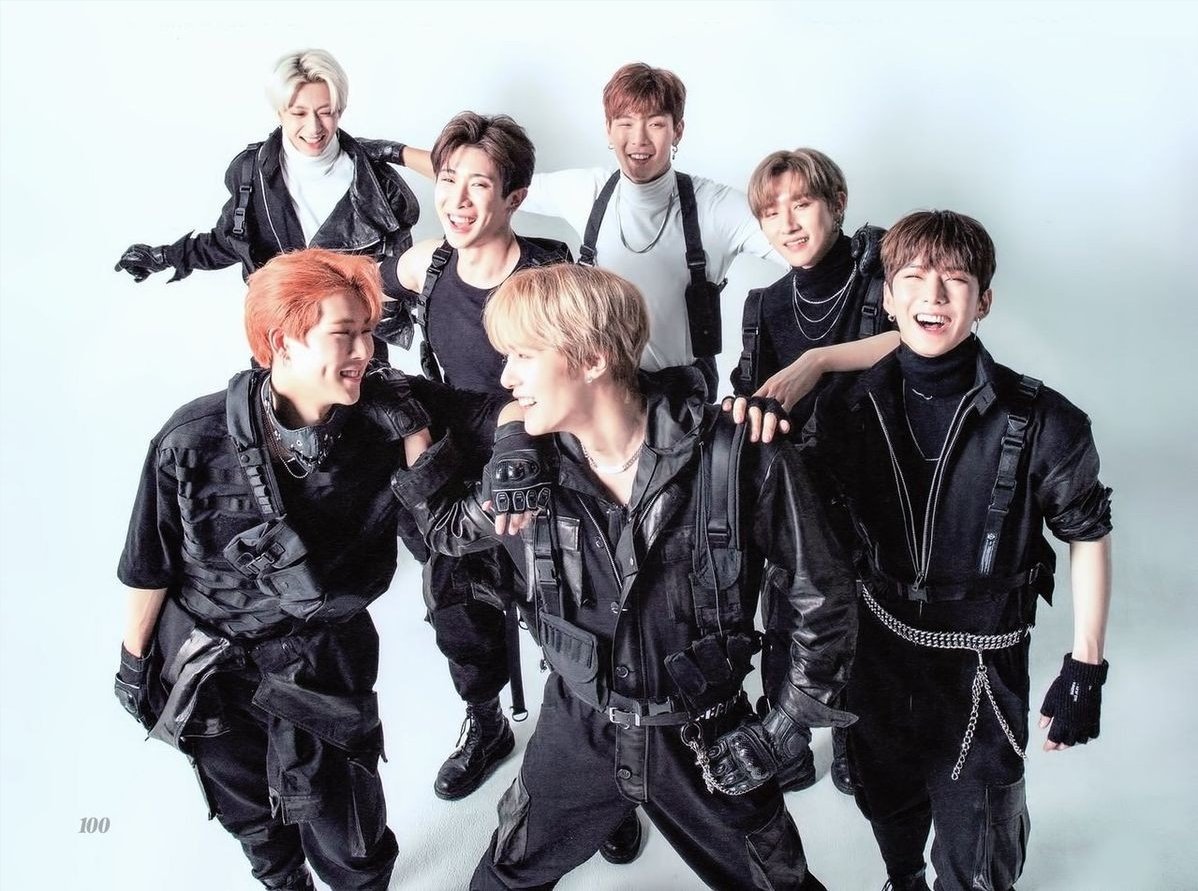 Monstax1415's tweet photo. I still remember when I gave my heart to these 7 dorks. This won't ever change, no matter what. I will cheer for all 7 of them. Monsta X will always be 7! One day.. they'll comeback as 7!
#MONSTAX #WONHO 
#FROMZEROTO7HEROES
@OfficialMonstaX @official__wonho https://t.co/8l62IyF7cs