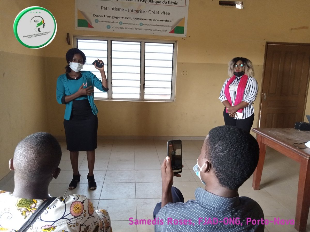 FjadAmazones's tweet photo. ☺️Notre dernier #Samedi_Rose du mois, nous l'avons fait à Porto-Novo.😍
Sensibilisation, Ciné débat, et Dépistage du cancer du sein ont été faits.
Une équipe des #U_Reporters de Porto Novo était de la partie et a invité les participantes à adhérer à l'équipe.
#SamedisRoses
#FJAD https://t.co/aCablqcFzb